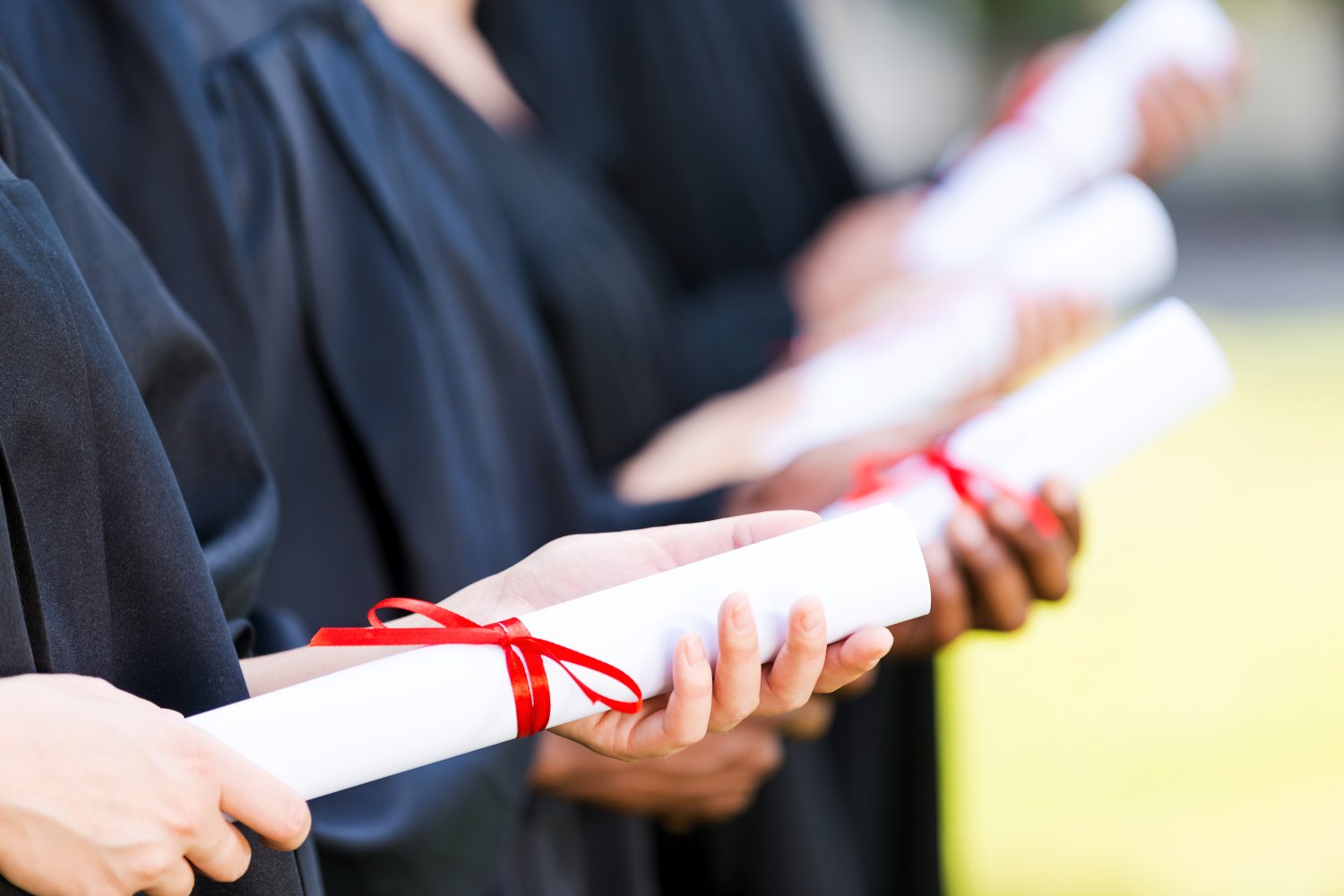 What Is The Difference Between An Advanced Diploma And A Standard Diploma