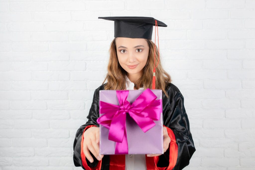 Best High School Graduation Gifts For Her